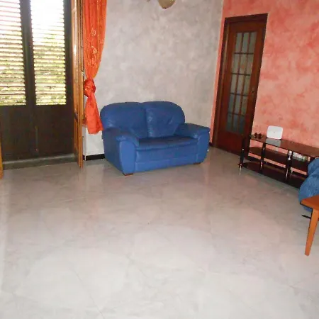 Casa D'aragona * Палермо